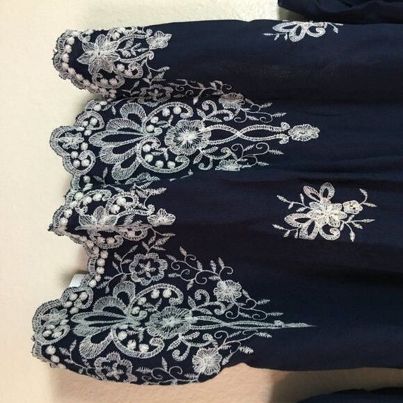 Misa Los Angeles Embroidered Dress Size S Navy Blue Rayon White Embroidery - Picture 8 of 15